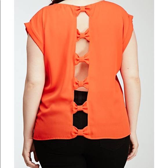 Forever 21 Plus top with back bows cut out szXL - Picture 2 of 7